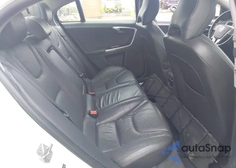 2014 Volvo S60 T5 from USA, damaged, VIN YV1612FH2E2281028